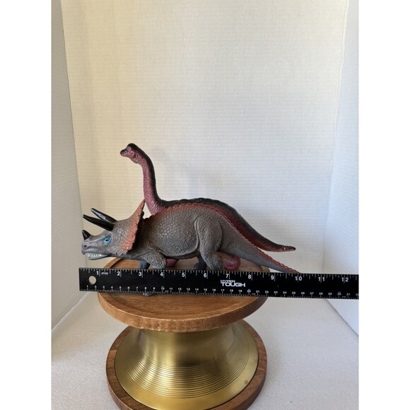 Imperial Brand Triceratops Brown Red 11" And Jaru Brand Red Brachiosaurus - Picture 4 of 7